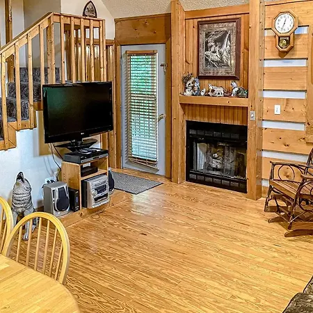 Dances With Wolves Villa